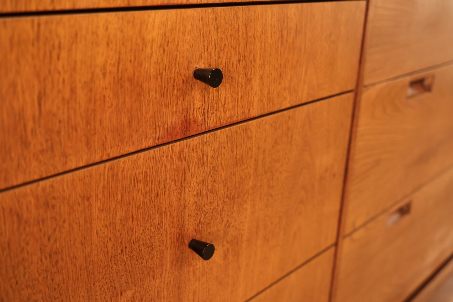 American of Martinsville 7-Drawer Dresser