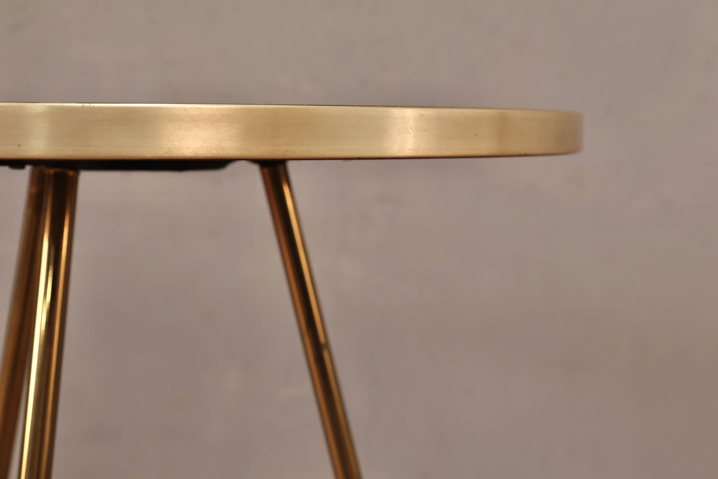 Atomic Tripod Round Side Table