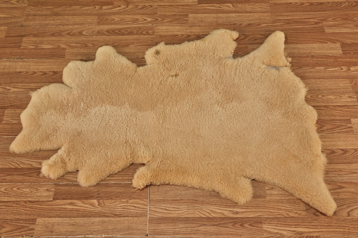 Small Sheepskin Throw Rug W - ONLINE ONLY