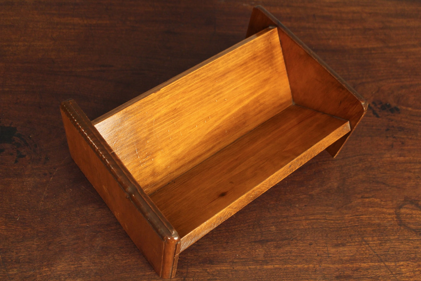 Country Pine Tabletop Book Stand