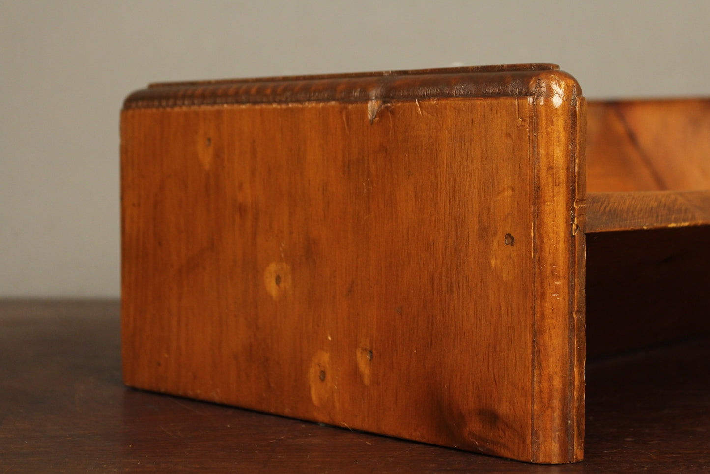 Country Pine Tabletop Book Stand
