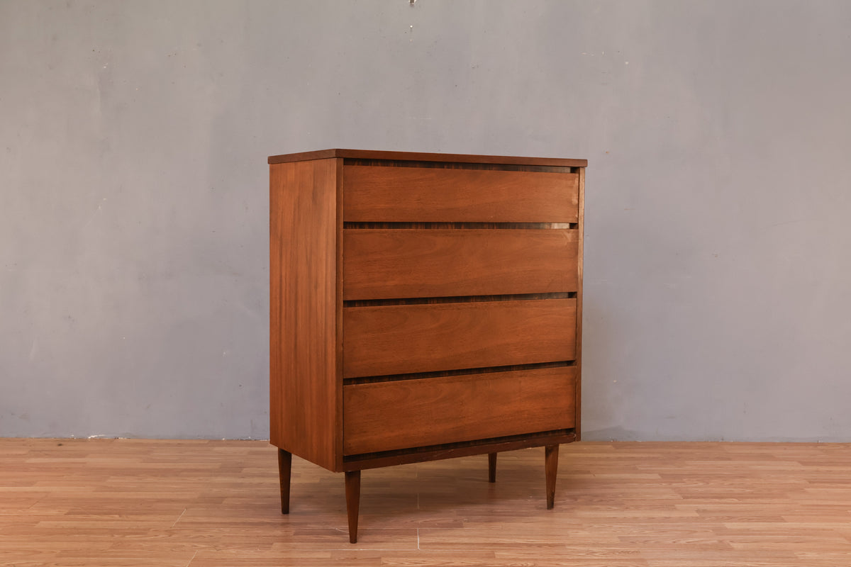 Bassett Walnut 4-Drawer Dresser