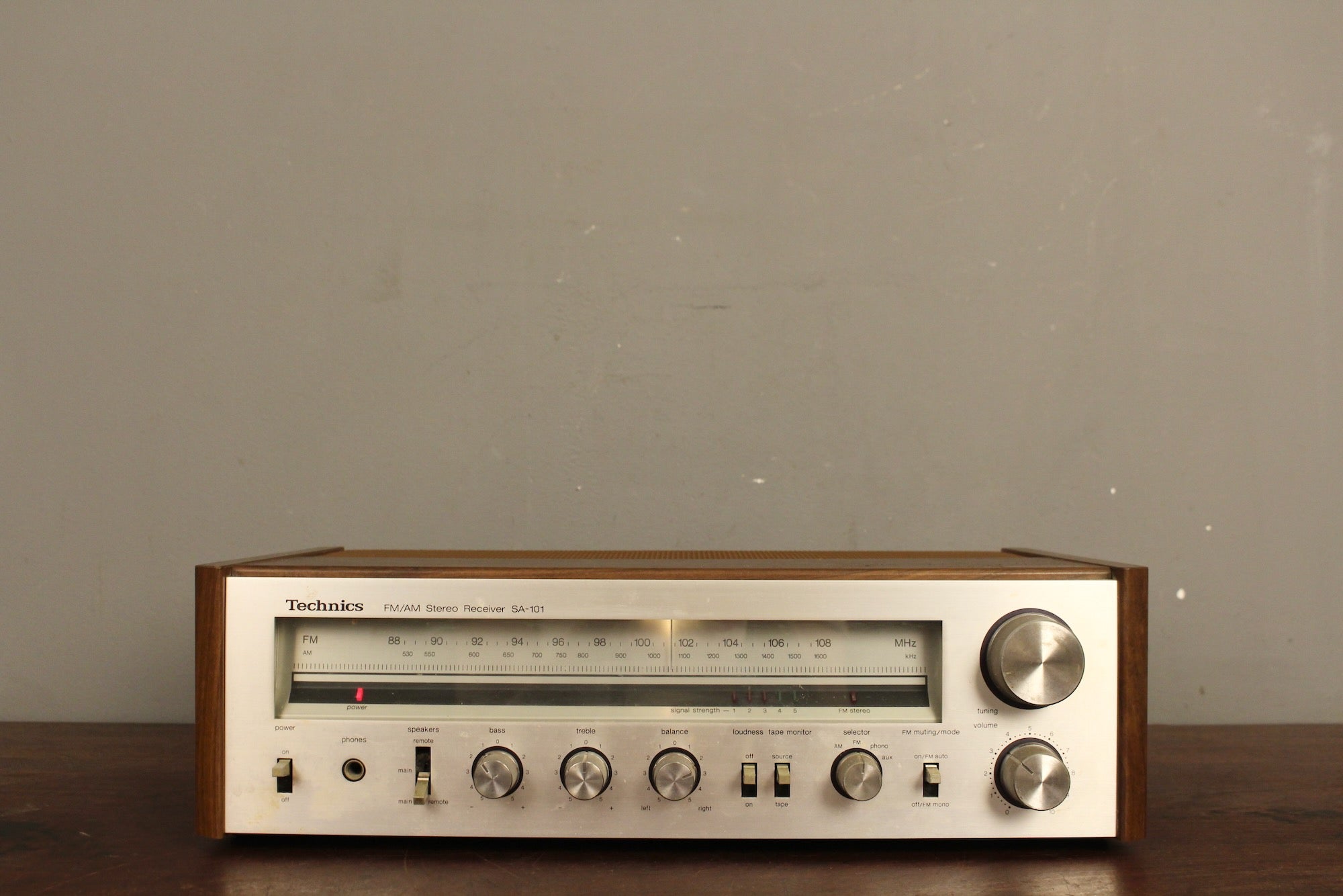 1970s Technics SA-101 Stereo Receiver – Furnish Green