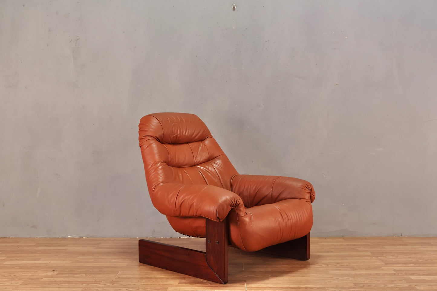 Brazilian Russet Leather Lounge Chair & Ottoman - ONLINE ONLY