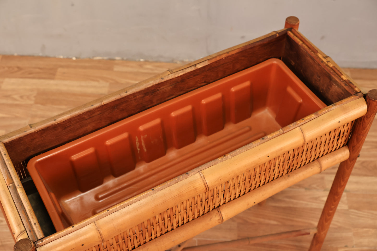 Rattan Planter