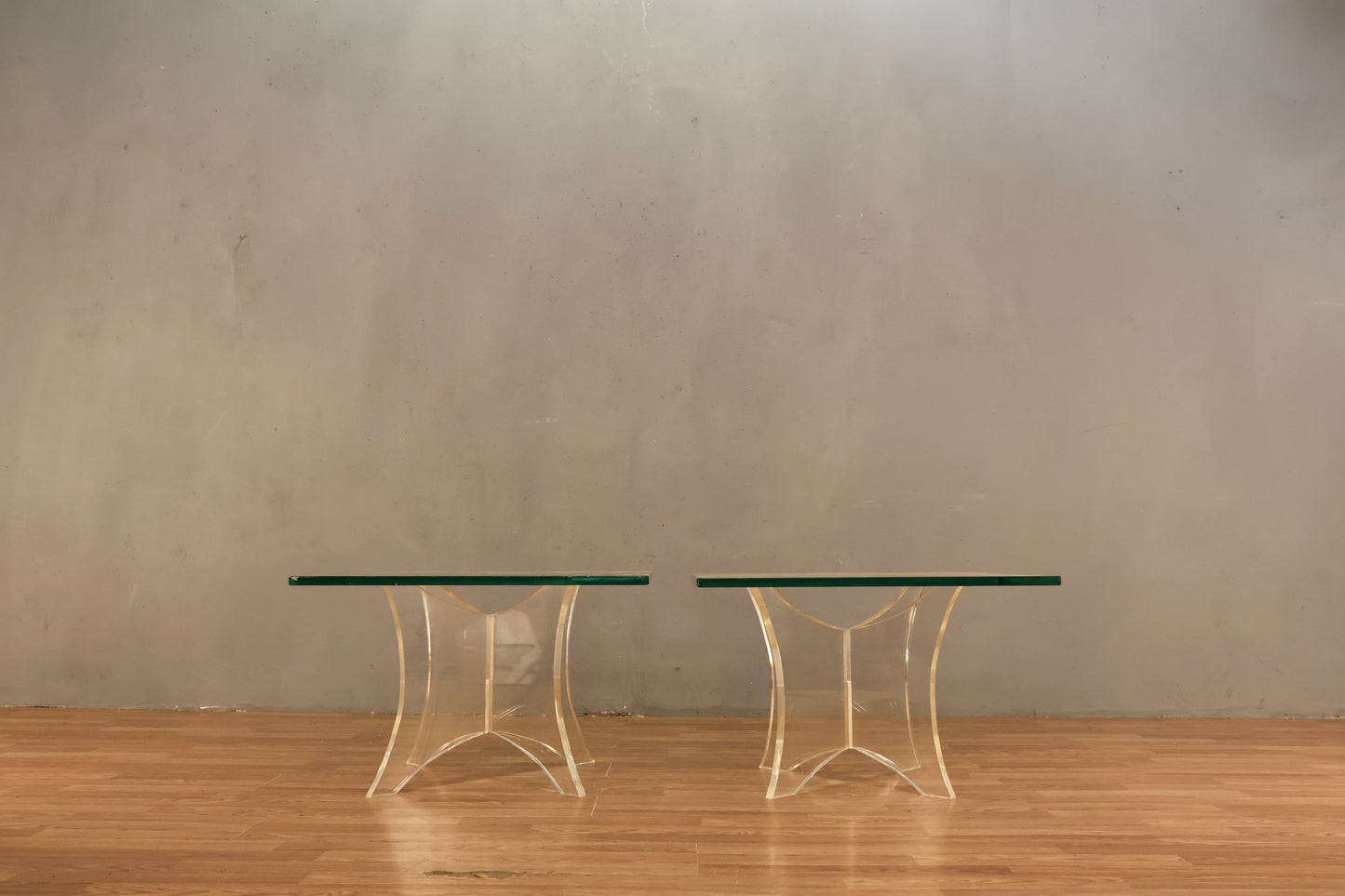 Mod Lucite & Glass End Table - ONLINE ONLY