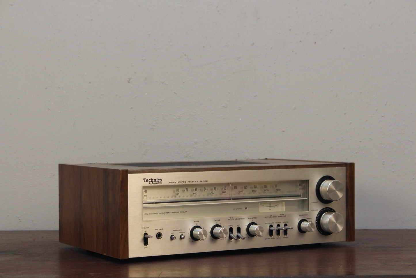 Technics SA-300 Stereo Receiver