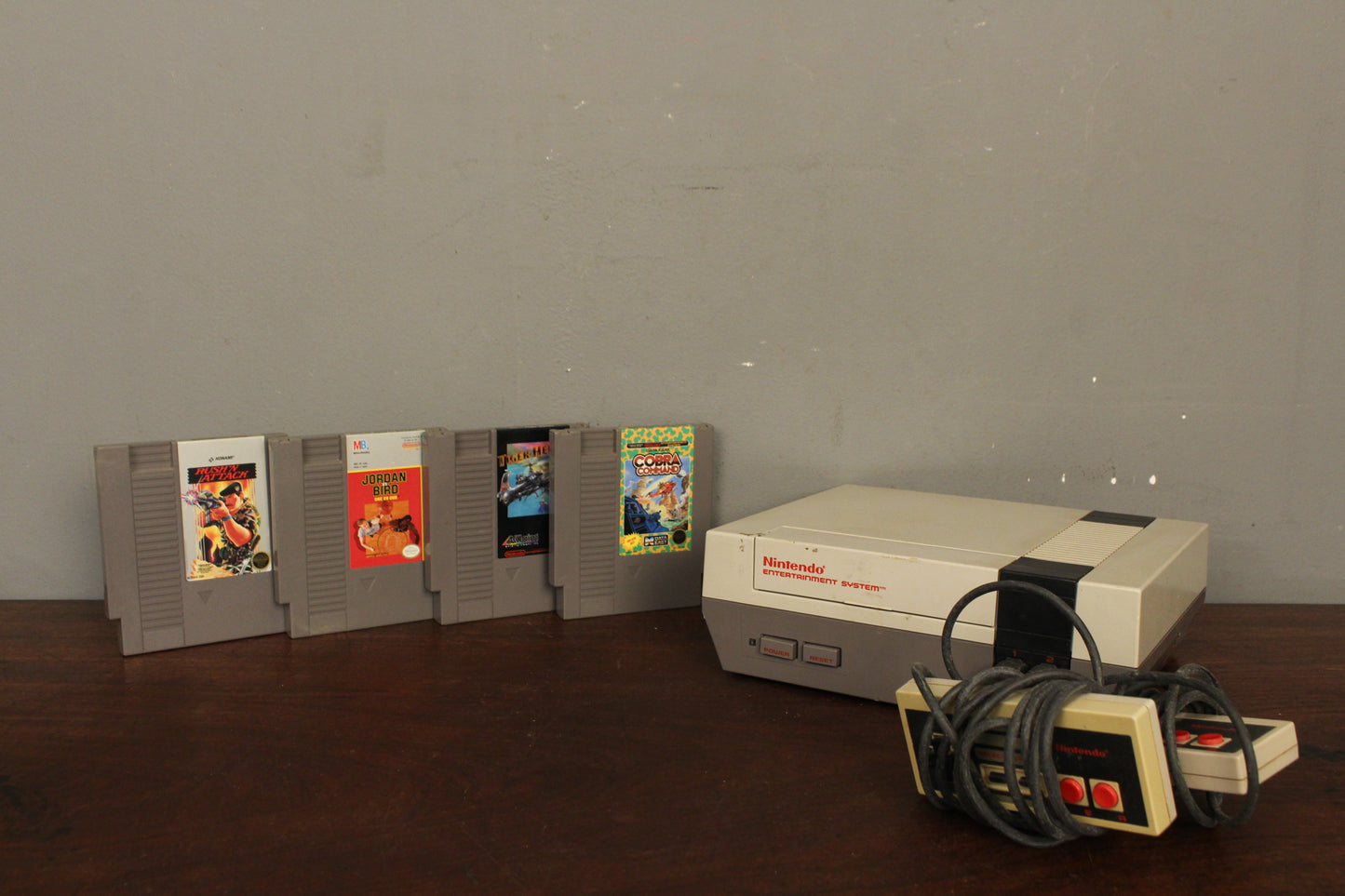 Nintendo NES Video Game Console Set