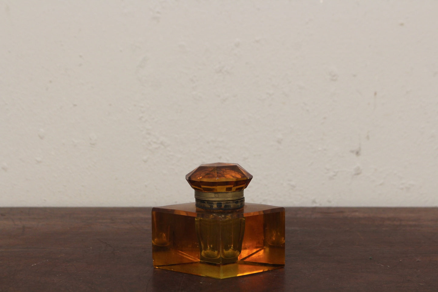 Victorian Amber Glass Inkwell