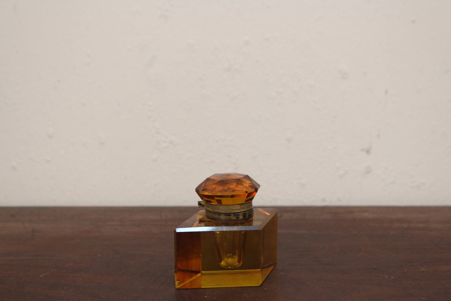 Victorian Amber Glass Inkwell