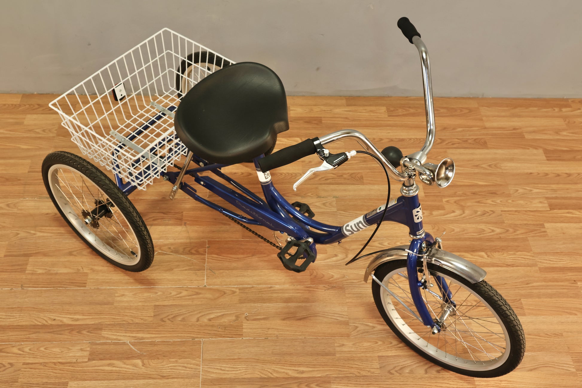 sun 3 wheel bicycles "Trike" Adult Tricycle With Basket 16 Wide Soft and Contoured for Road Bicycles and Exercise Bikes Sun "Trike" Adult Tricycle With