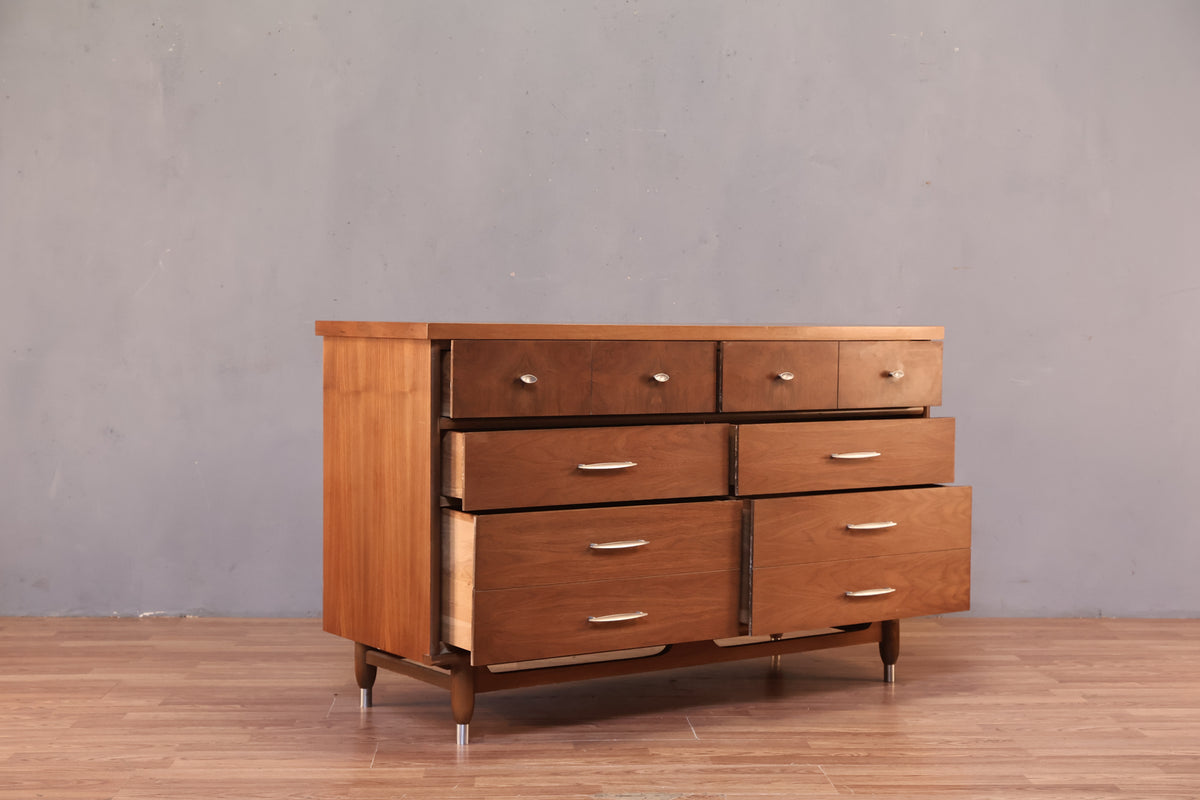 Mid Century Walnut 6-Drawer Dresser