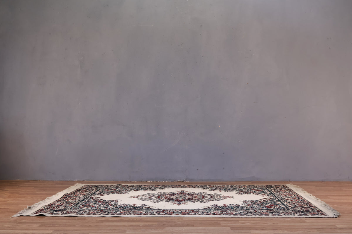 Eggshell Medallion Wool Area Rug