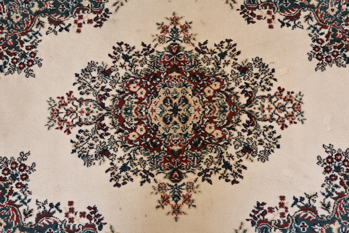 Eggshell Medallion Wool Area Rug
