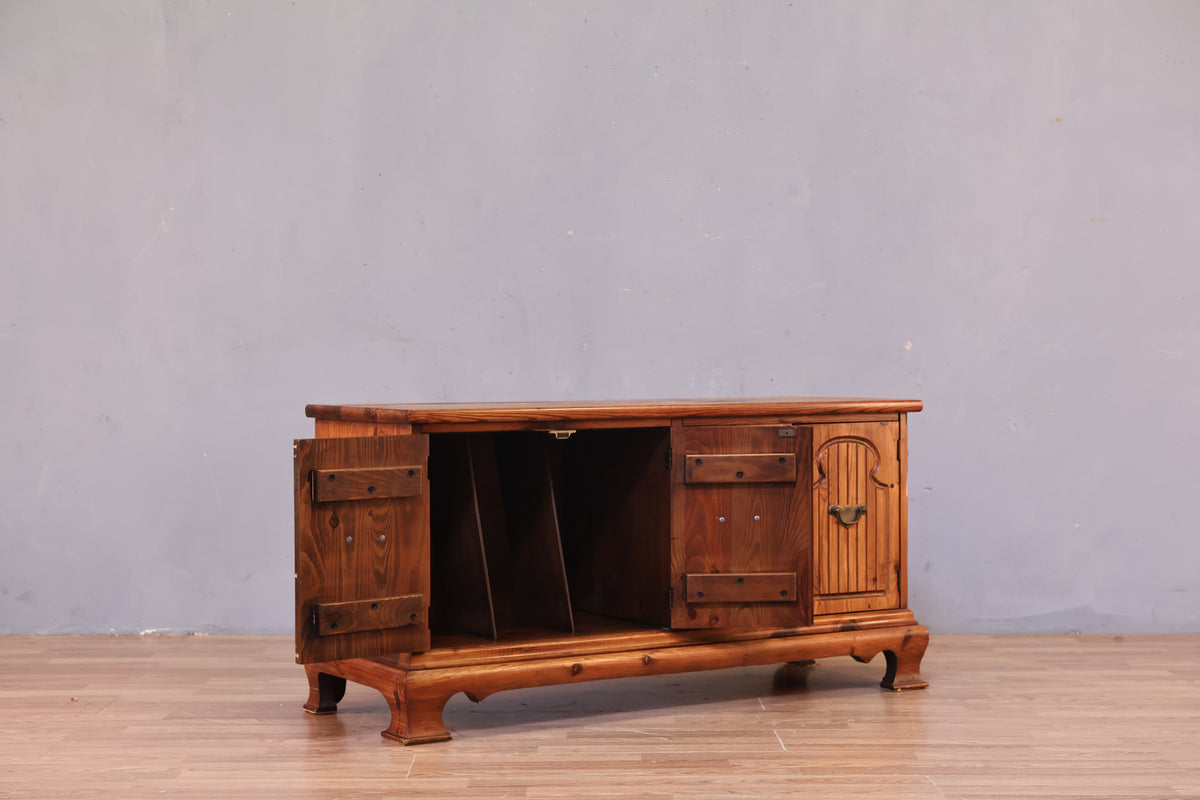 Country Pine 4-Door Record Cabinet