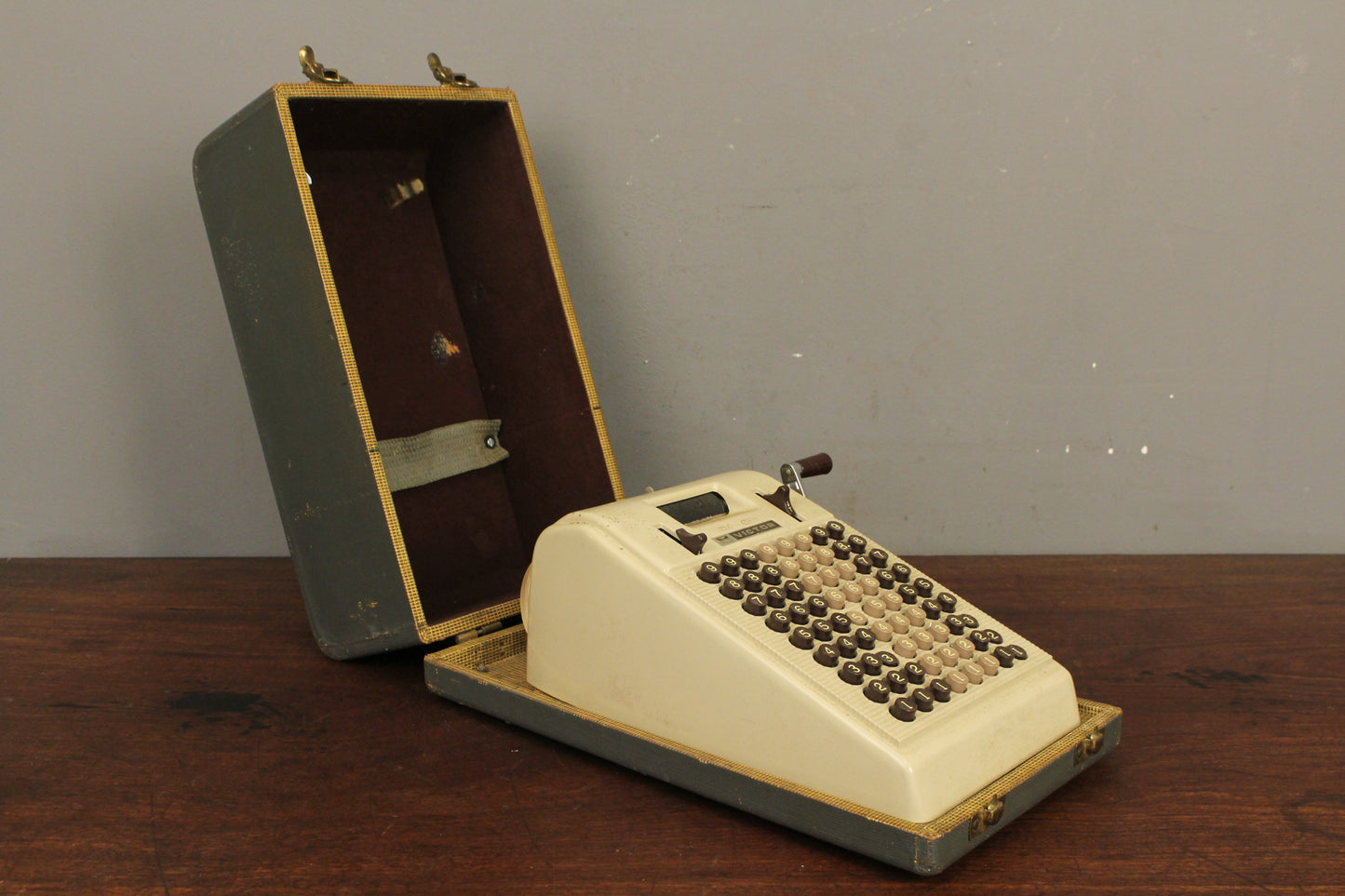 Prop 1930s Victor Adding Machine