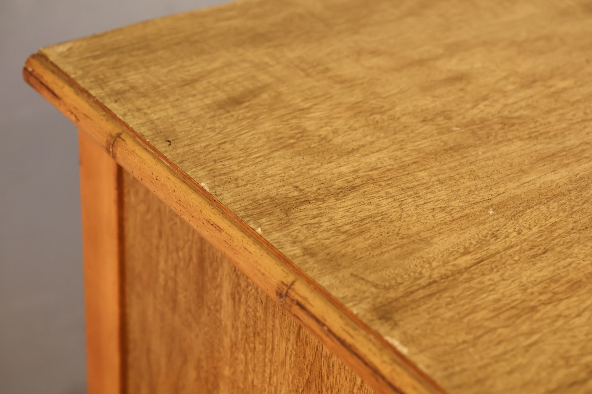 Compact Broyhill Faux Bamboo & Cane Credenza – Furnish Green