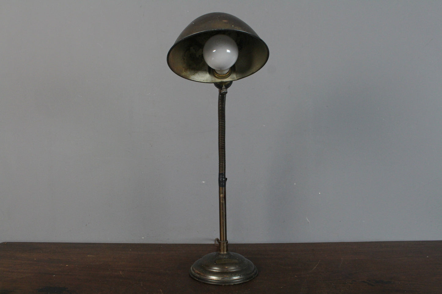 Industrial Metal Gooseneck Desk Lamp