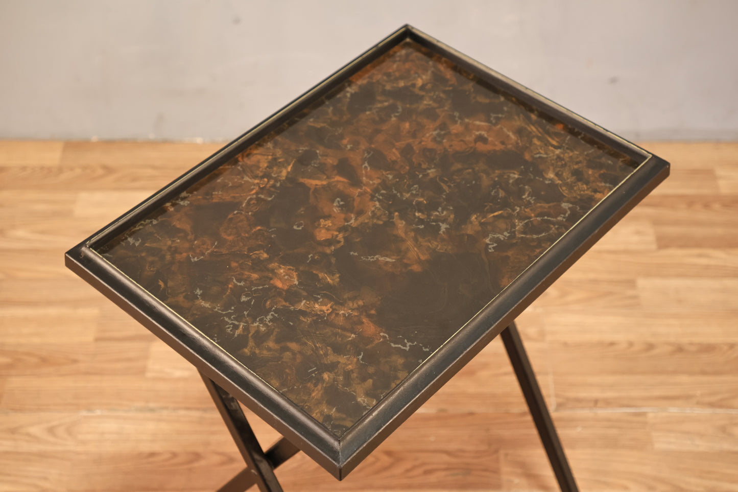 Set of 4 Artex Marbled Laminate Tray Tables