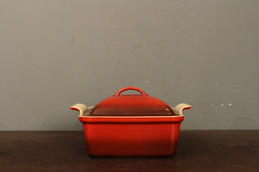 Le Creuset Maroon Stoneware Baking Dish