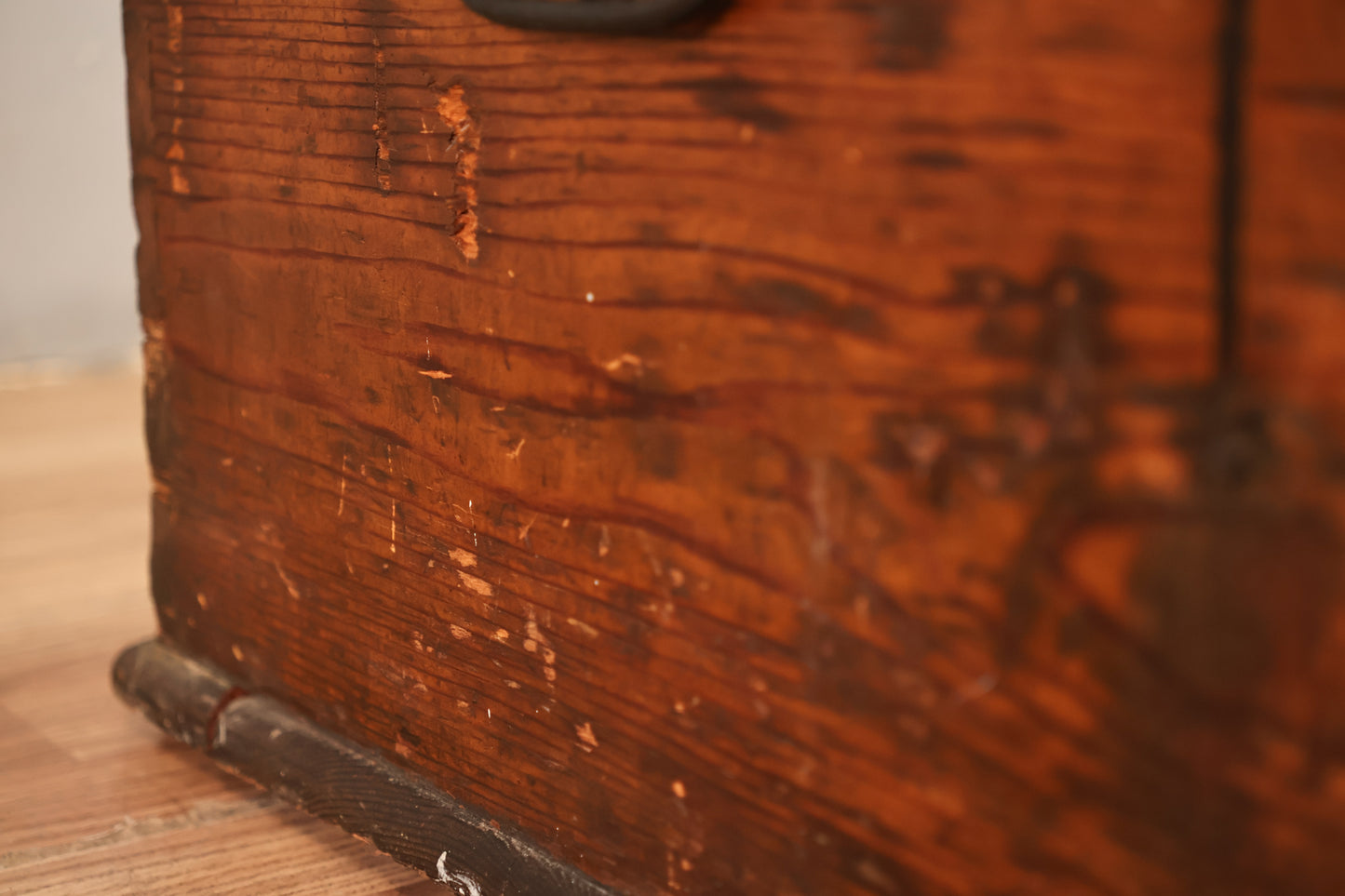Antique Oak Trunk - ONLINE ONLY