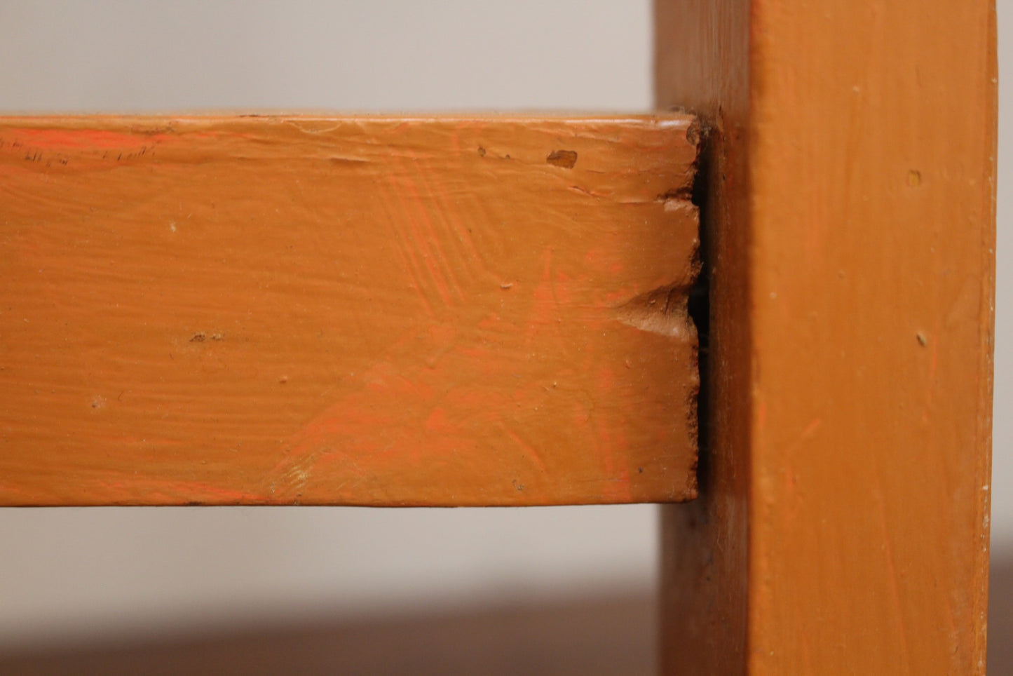 Small Burnt Orange Stand