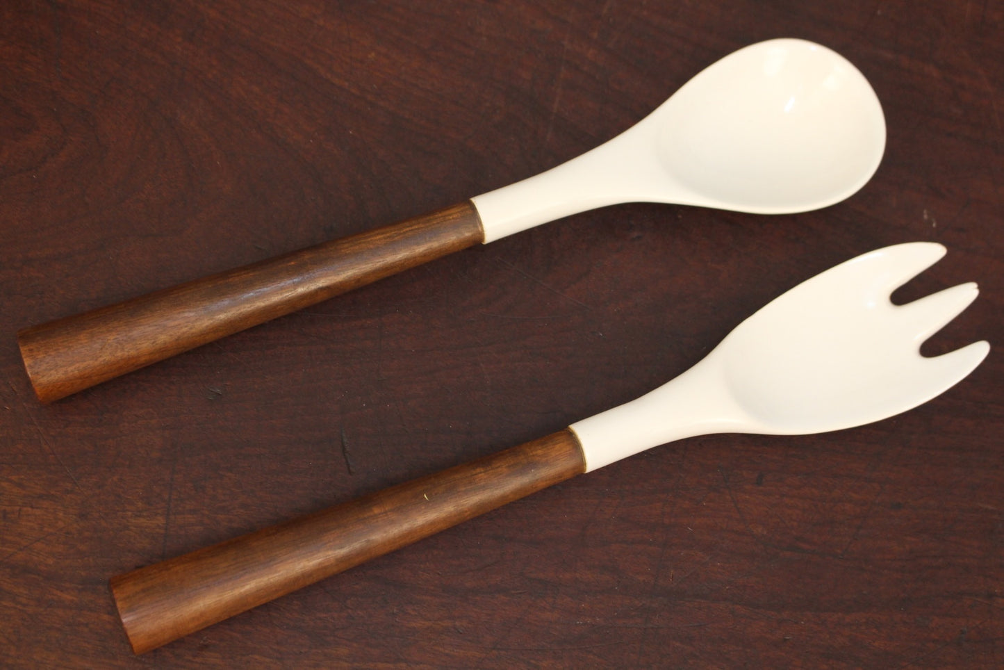 "Capri" Raymor Salad Bowl With Tongs
