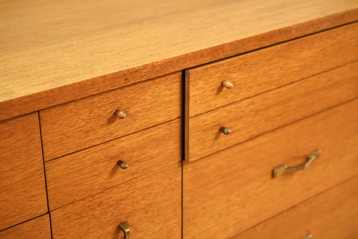 Stanley Mid Century 9-Drawer Dresser