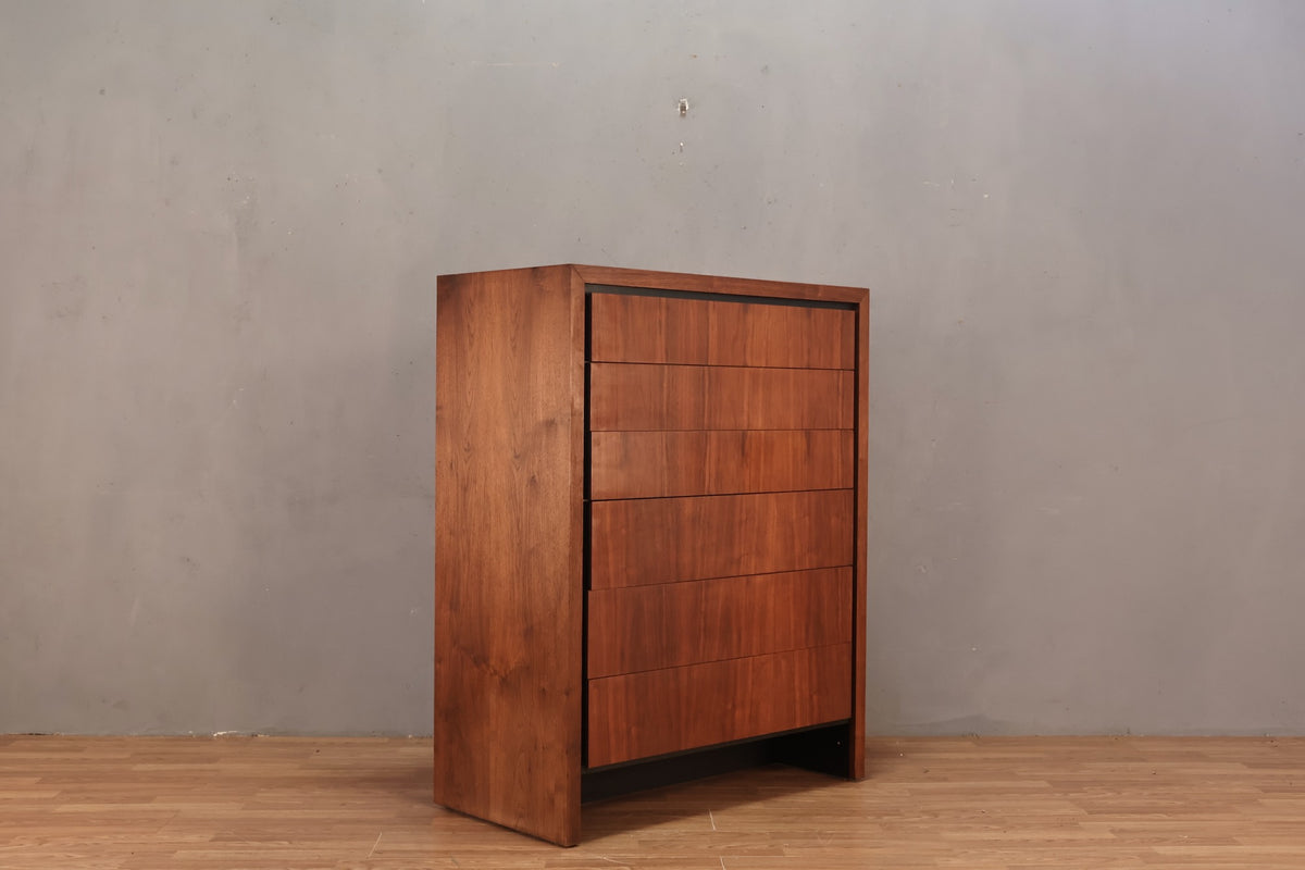 Dillingham 6-Drawer Highboy Dresser