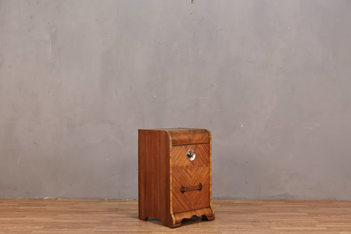 Art Deco 1-Door Nightstand
