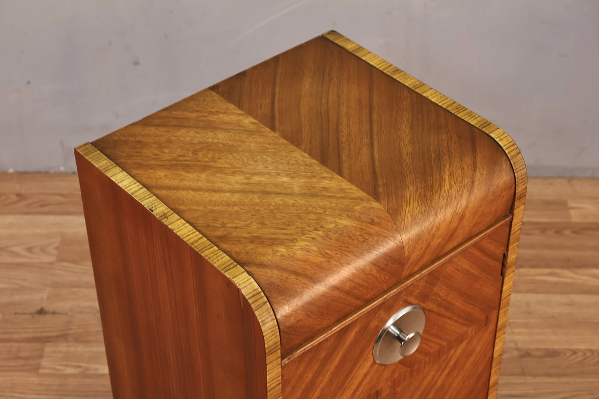 Art Deco 1-Door Nightstand