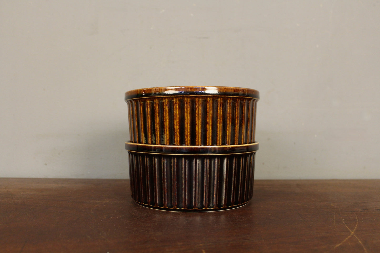 Pair of Cinnamon Arabia Ceramic Dishes