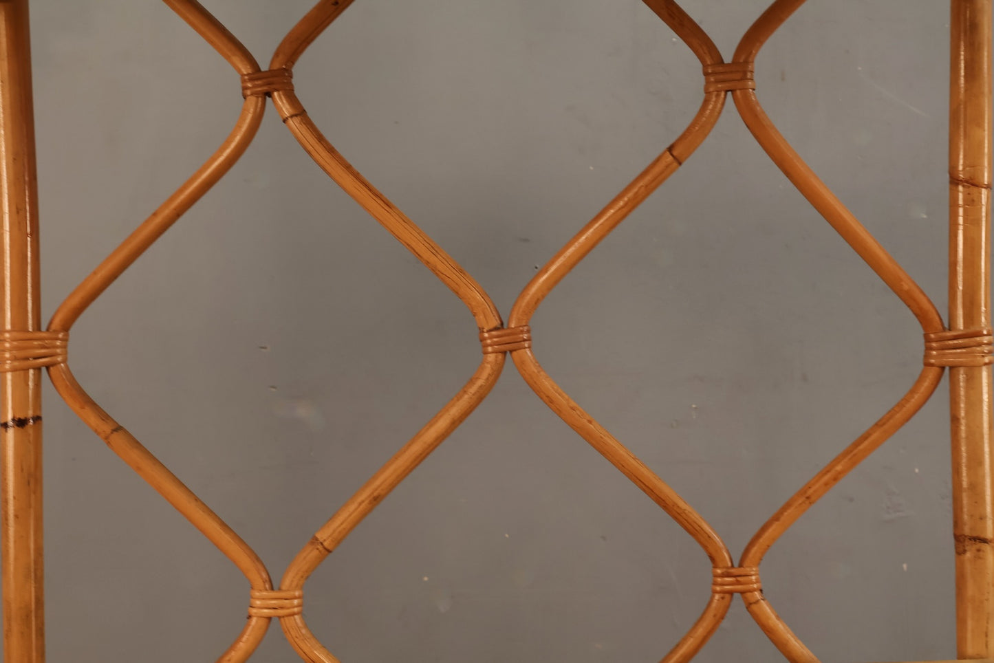 Broyhill Bahia Rattan 4-Tier Etagere