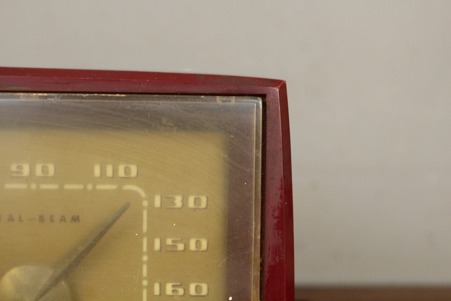 1950s Maroon Tube Radio