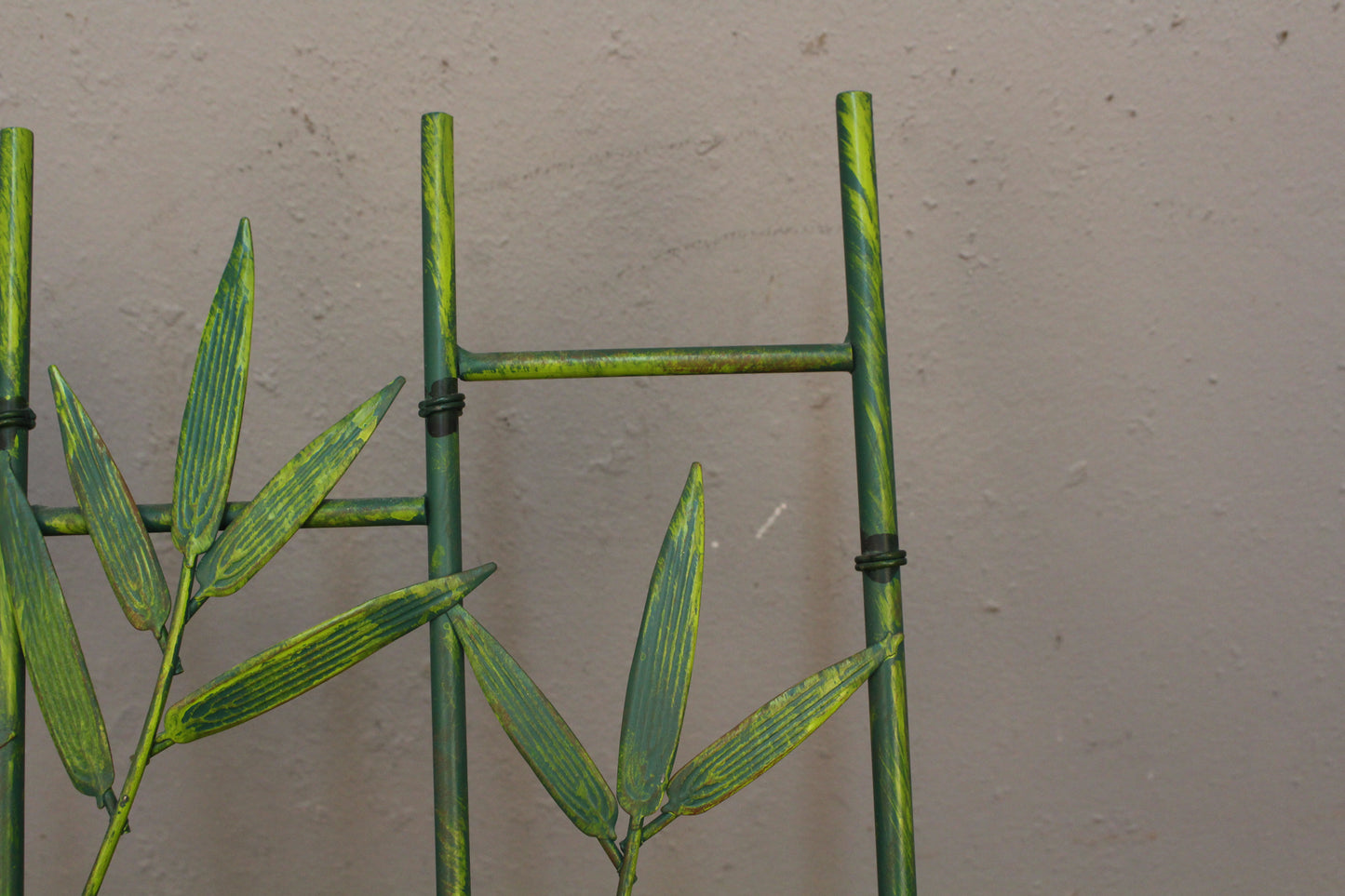 Green Bamboo Folding Magazine Rack
