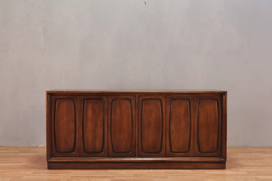 Broyhill Emphasis 3-Drawer Credenza