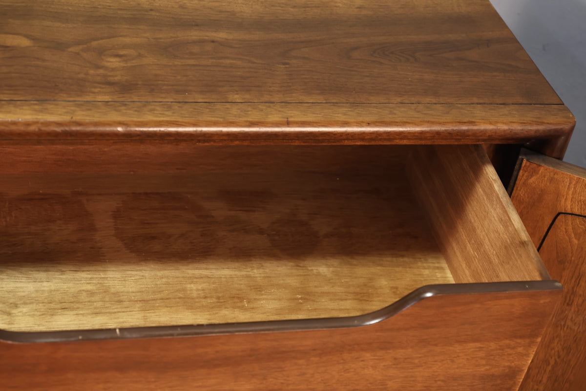 Broyhill Emphasis 3-Drawer Credenza