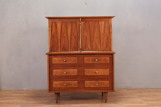 Albe Mid Century 9-Drawer Bachelors Chest