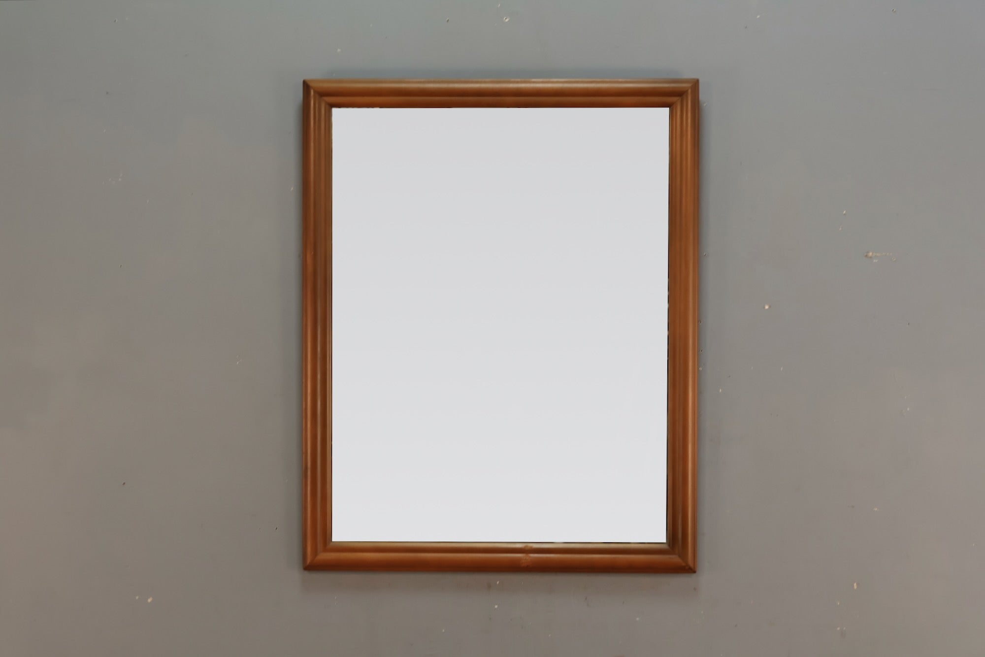 Ridged Maple Mirror - ONLINE ONLY – Furnish Green