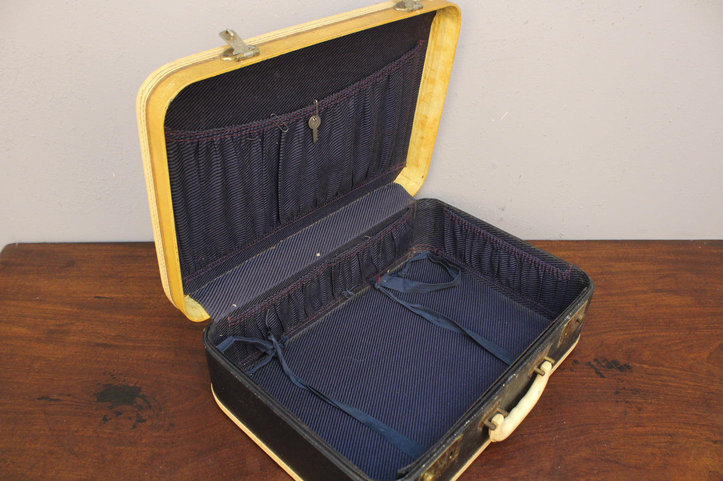 Cream & Navy Suitcase