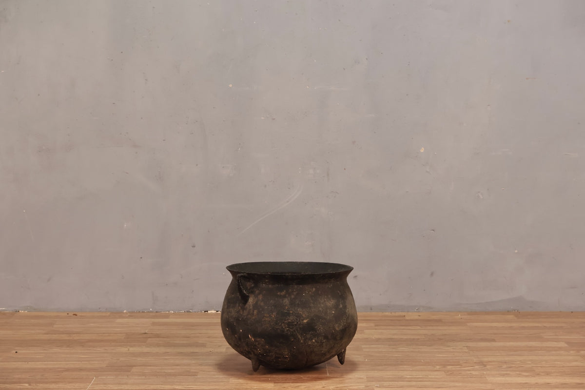 Antique Iron Witch's Cauldron - ONLINE ONLY