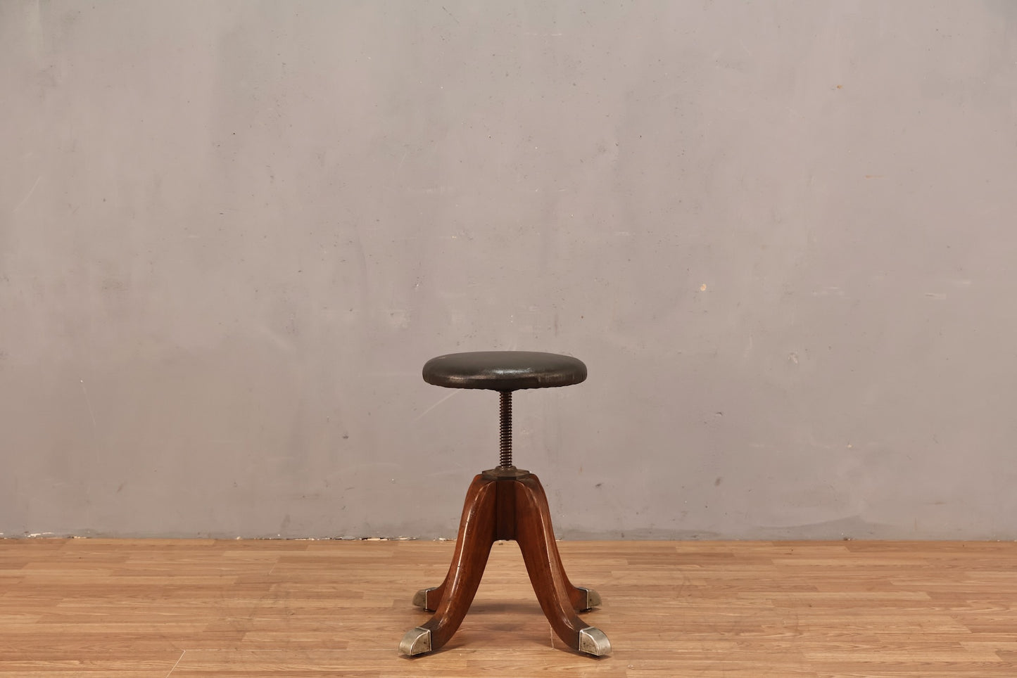 Hamilton Adjustable Stool - ONLINE ONLY