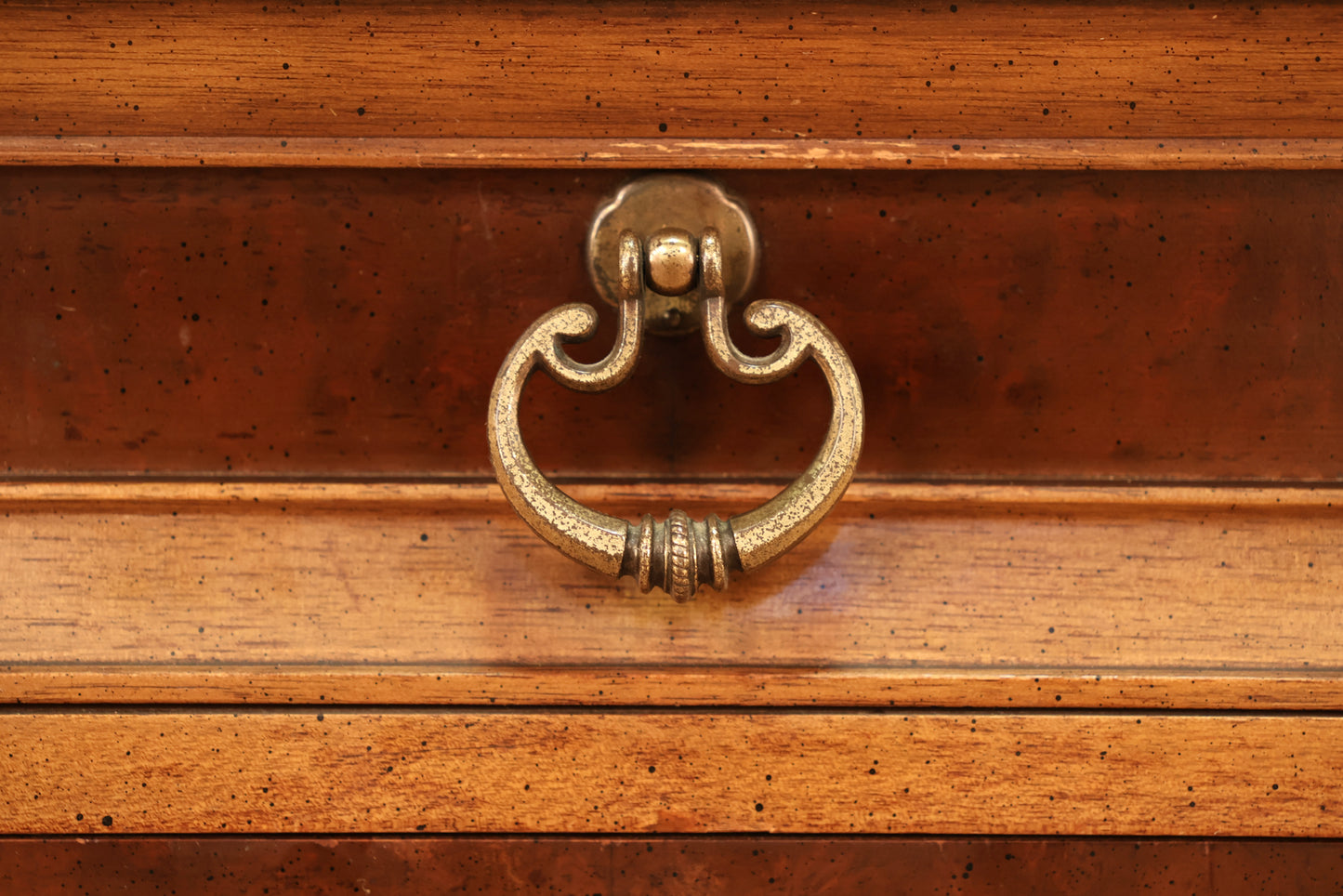 Basic Witz Regal 2-Drawer Nightstand