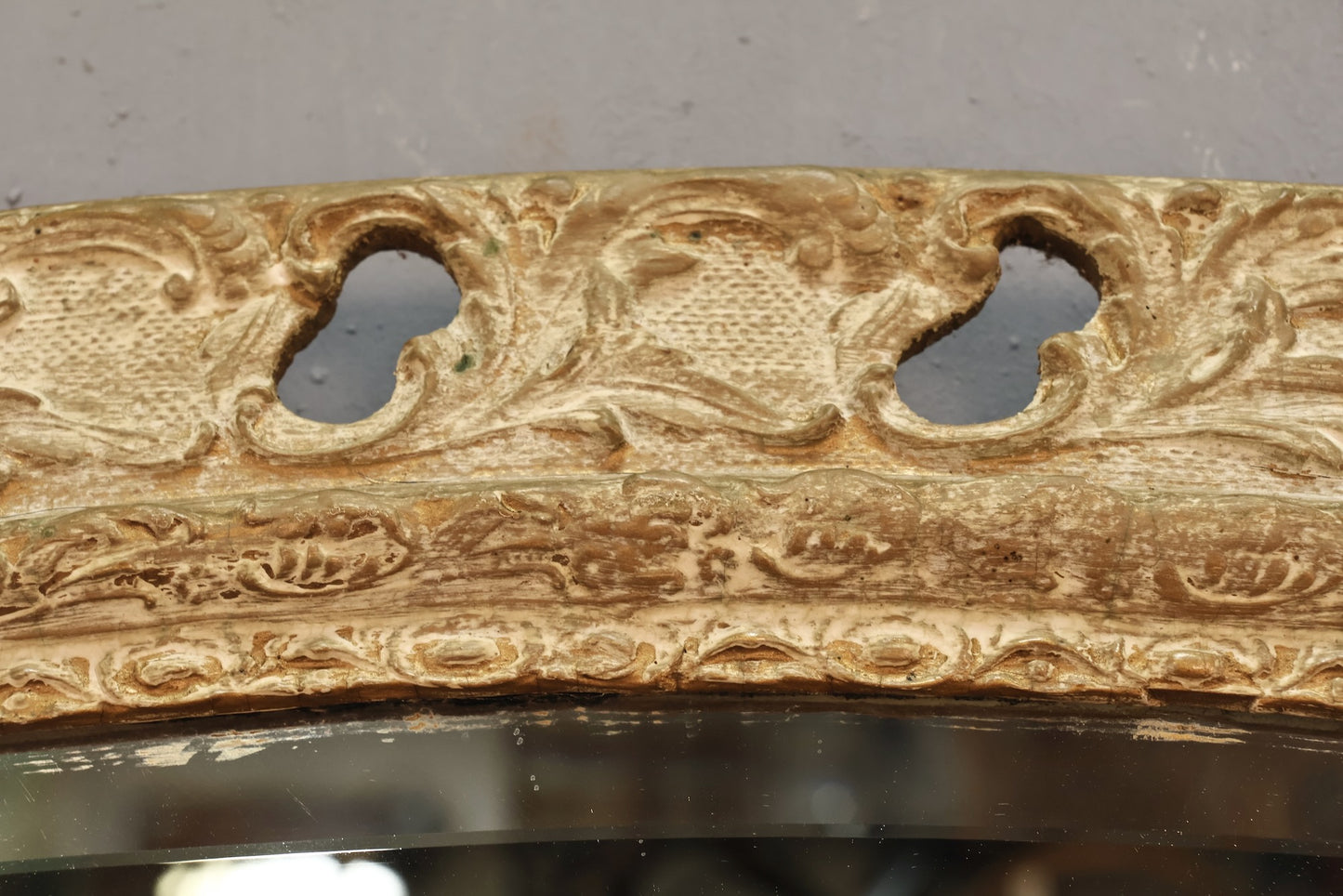Carved Oval Mirror - ONLINE ONLY