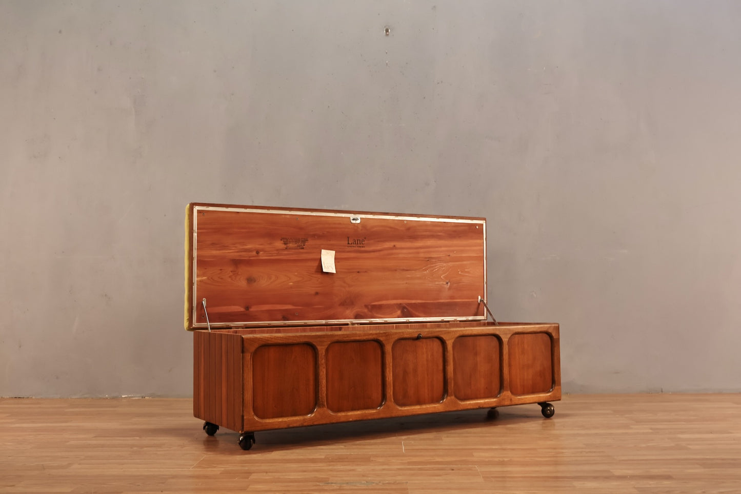 Lane Honeydew Cedar-Lined Chest
