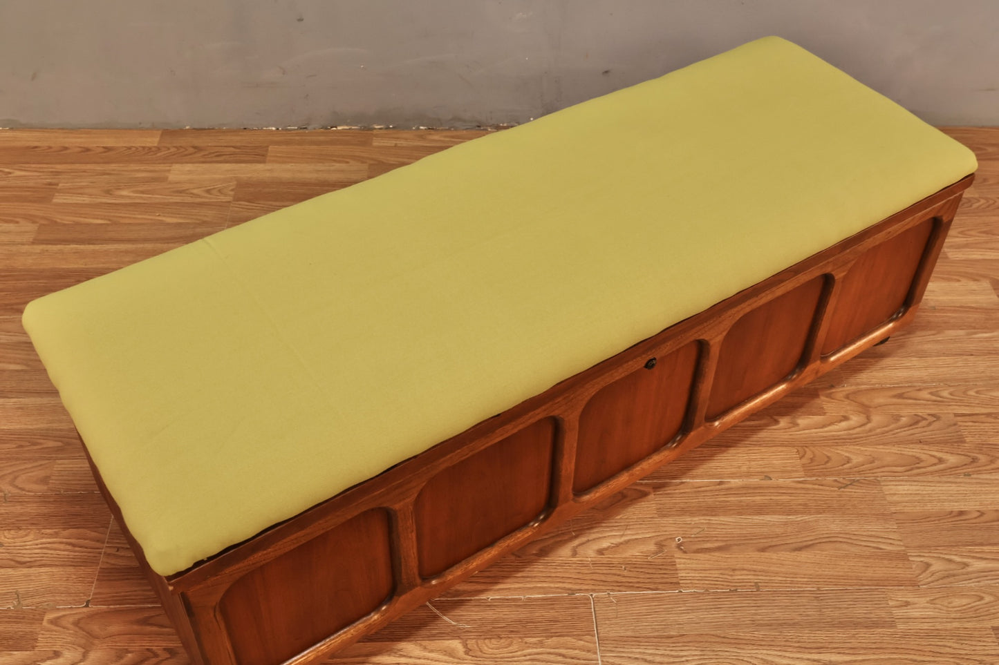 Lane Honeydew Cedar-Lined Chest