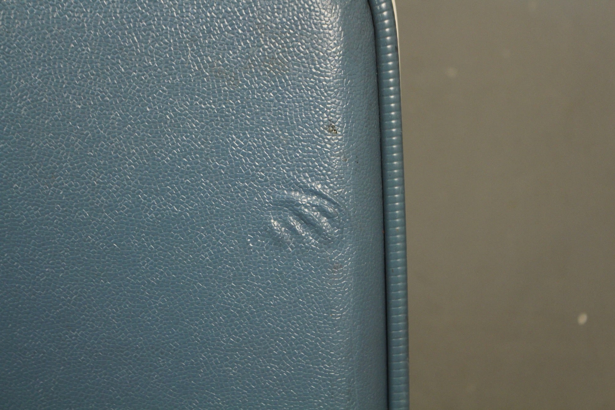 Mid Century Blue Suitcase – Furnish Green