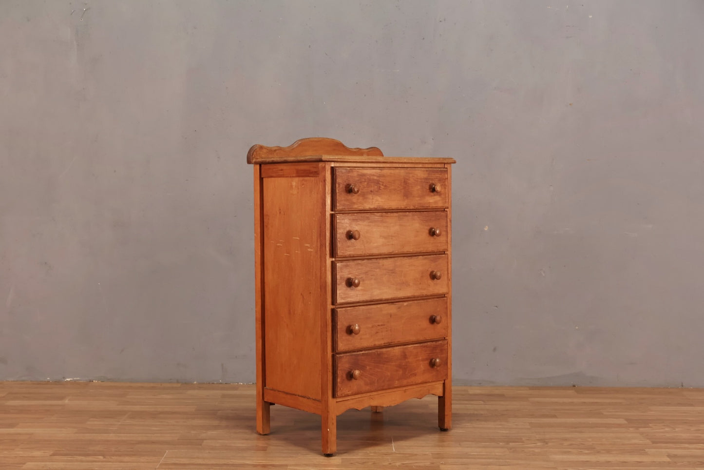 Petite Eastman 5-Drawer Dresser