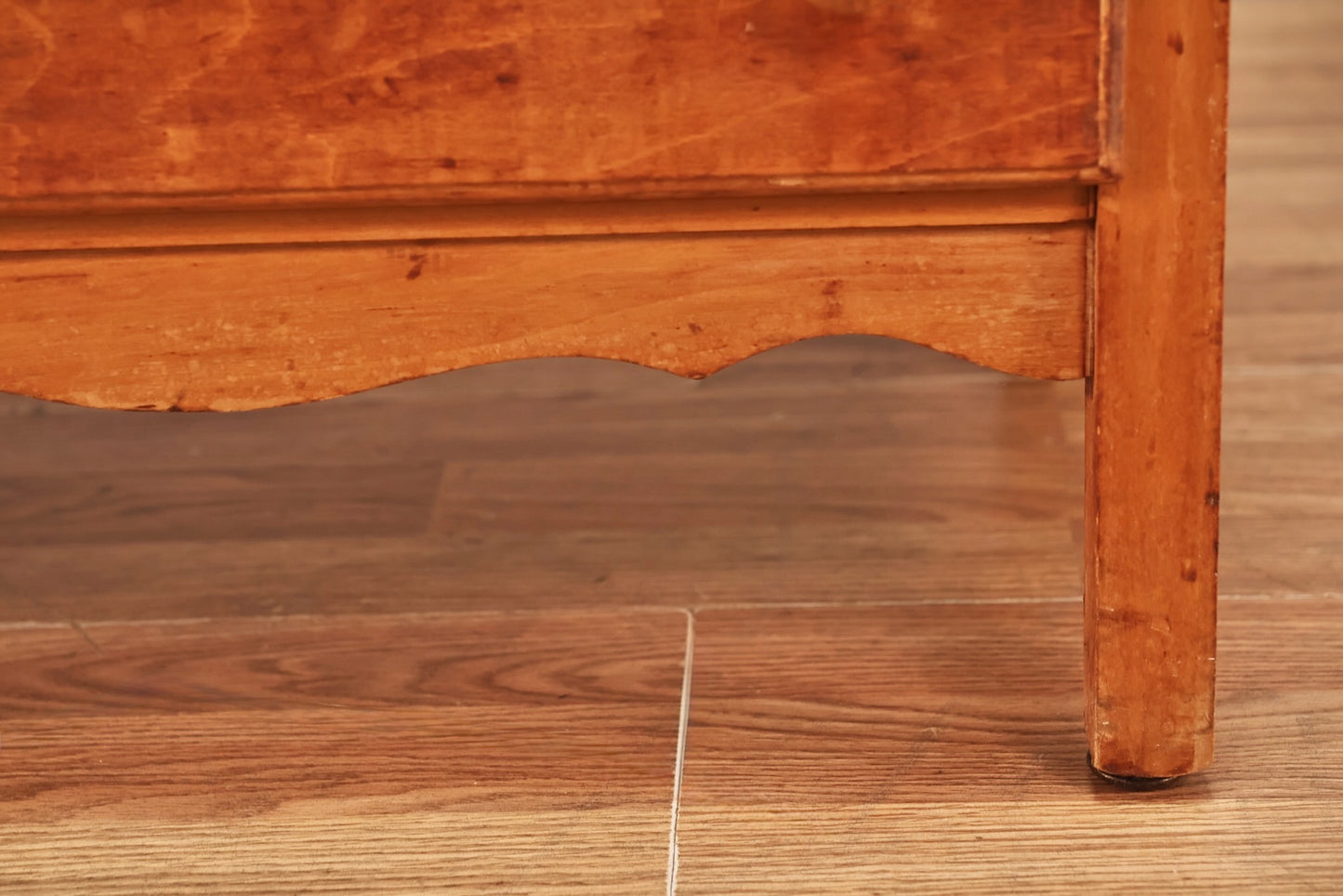 Petite Eastman 5-Drawer Dresser