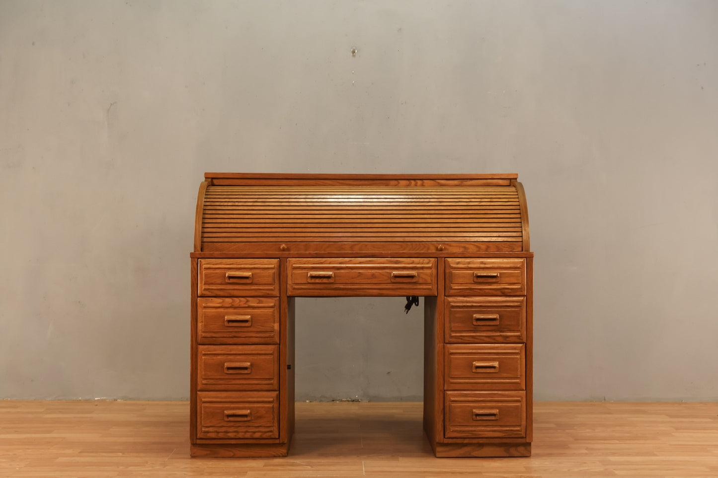 Oak Roll-Top 7-Drawer Illuminated Desk - ONLINE ONLY